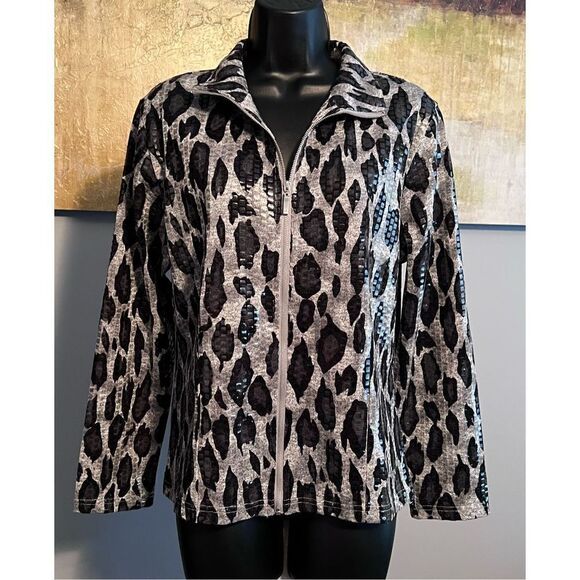 Erin by Erin London  Animal Print Jacket, size PM - Picture 1 of 12